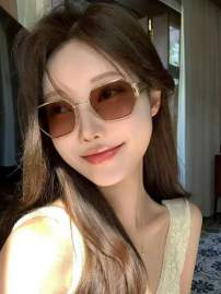 Picture of Gucci Sunglasses _SKUfw79338492fw